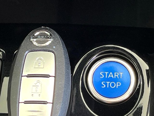 �y�C���e���W�F���g�L�[�z�J�o����|�P�b�g�ɓ��ꂽ�܂܂ł��h�A�̎{���E�������\�ȃX�}�[�g�L�[�𑕔��B�G���W���̃I���E�I�t�����J�M�����o���K�v����������Ƃ��Ă��֗��ł���