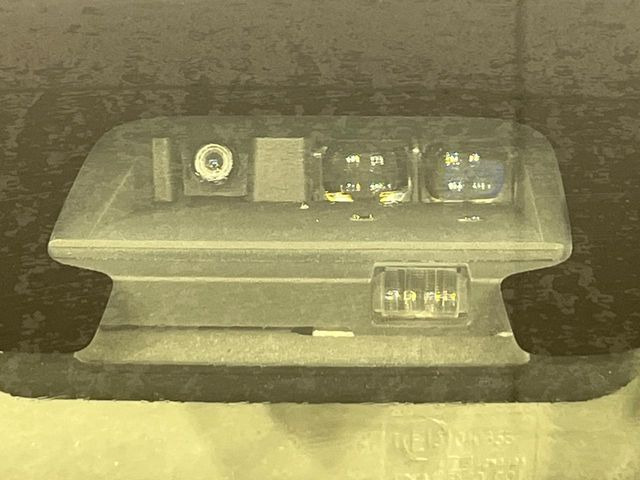 �y�X�Y�L �Z�[�t�e�B�T�|�[�g�z���s���ɑO���̎ԗ�����F�����A�Փ˂������Ȏ��͌x��ƃu���[�L�ŏՓˉ���Ɣ�Q�y�����A�V�X�g�B�����S�Ƀh���C�u�����y���݂��������܂��B