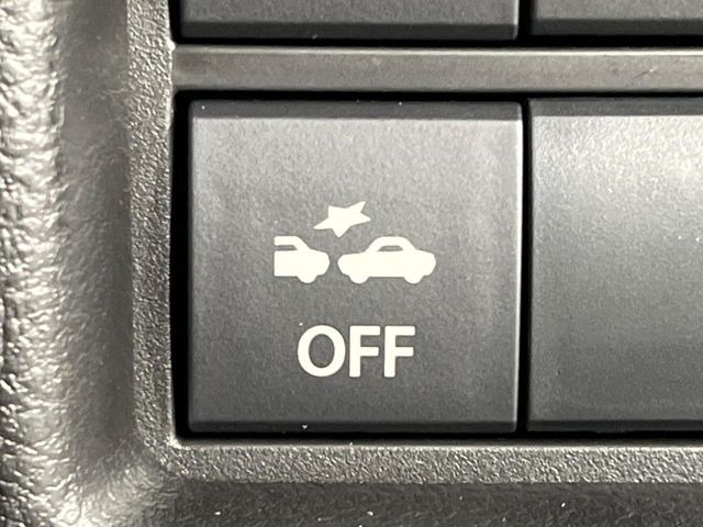 【スズキ セーフティサポート】走行中に前方の車両等を認識し、衝突しそうな時は警報とブレーキで衝突回避と被害軽減をアシスト。より安全にドライブをお楽しみいただけます。