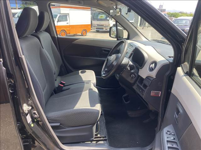 お車が決まっていないお客様でもスタッフが一緒に考えご予算やご希望に合うお車をご提案させていただきます★【女性スタッフ在中】しておりますので、女性の方おひとりでもご来店下さい♪