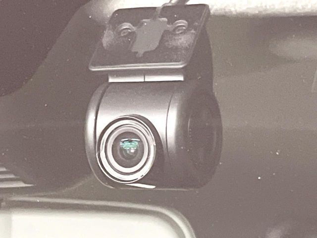 �y�h���C�u���R�[�_�[�z���S�E���S�ȃJ�[���C�t�ɕK�{�̃h���C�u���R�[�_�[�𑕔�!���s���͂������A������^�]�⎖�̂ɑ��������ۂ̏󋵂��f���ŋL�^���A����̃��X�N�ɔ����܂��B