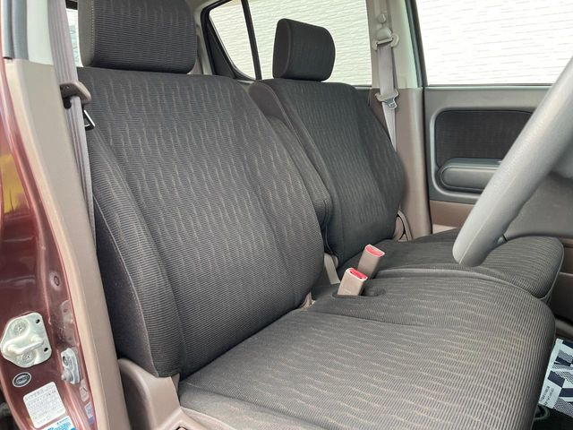 �^�]�ȃV�[�g���͎g�p�������Ȃ��A�ǍD�ȏ�ԂƂȂ��Ă��܂��B���J�Ɏg���Ă������Ƃ��悭�킩��܂��ˁB