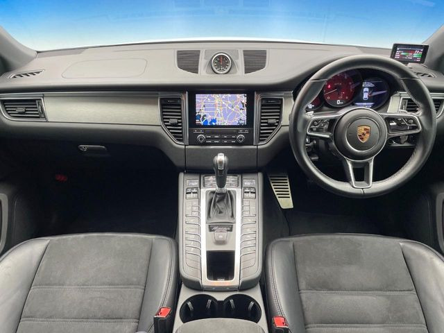 �A���ԃO���[�v���݌ɐ���2,000��!�S���̌n��X���烁�[�J�[�E�Ԏ��킸���Љ�o����̂ŁA���Ȃ��Ƀs�b�^���̂��Ԃ�������͂��ł���܂��͂��₢���킹��������