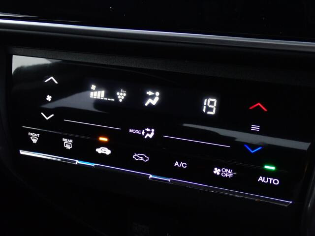 ���I�[�g�G�A�R������(^^�􁚎����������y�X!����p�l����X�C�b�`���㎿�ő��쐫���ǍD�ł��B