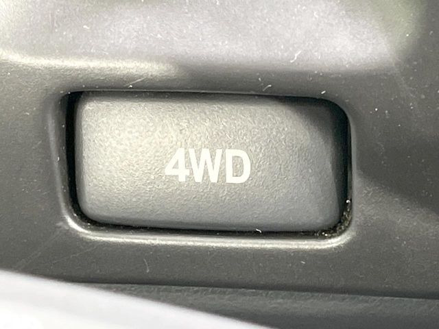 4WD�̂��Ԃł��̂ŁA�ᓹ�ł����S�ł���~��n�n��ɂ��Z�܂��̕��ȊO�ɂ��A�E�B���^�[�X�|�[�c����̕���~��n��֋A�Ȃ����@�������ɂ���������!