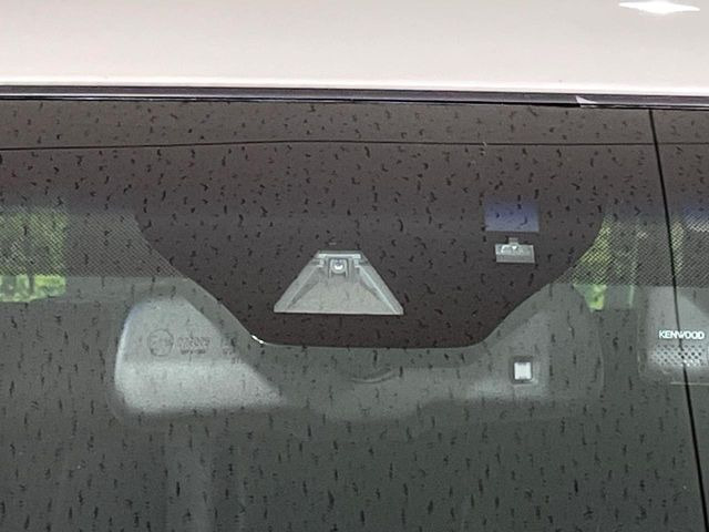 �y�v���N���b�V���Z�[�t�e�B�z�O���̎ԗ��������m���A�Փ˂������Ȏ��͌x��Œ��ӂ𑣂��A�u���[�L�𓥂ޗ͂��T�|�[�g�B�u���[�L�𓥂߂Ȃ������ꍇ�͏Փ˔�Q�y���u���[�L���쓮�A�Փˉ�����T�|�[�g���܂��B