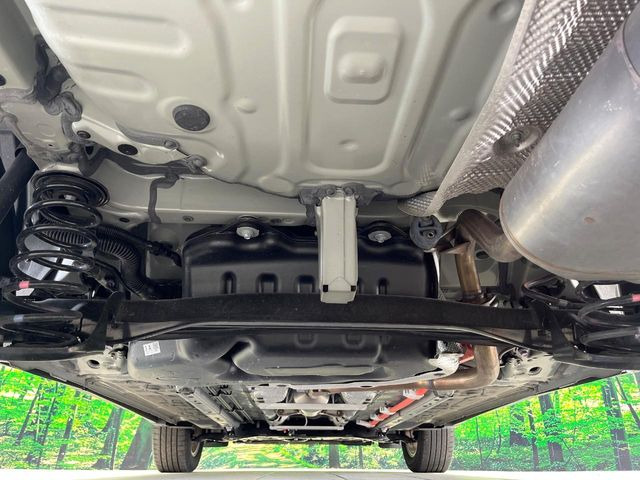 下回りがきれいなうちに、防錆加工の施工がオススメ。降雪地域はもちろん、沿岸部にお住いの方や、趣味でマリン・ウィンタースポーツをされる方にご好評いただいております。