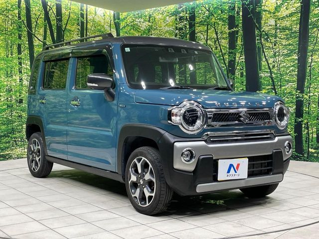 高透明度のガラス皮膜で撥水はもちろん、上質なツヤ・光沢を実現。紫外線や酸性雨から大切な愛車を保護し、色あせ・劣化を防止。「弾スプラッシュコート」、「弾プリミッサコート」からお選びいただけます。