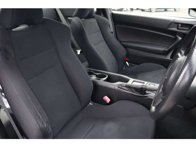 ���q�l�ɋC�����悭����Ă���������悤�ɁA�����S�����߂��Y��ɂ��Ă���܂�!!