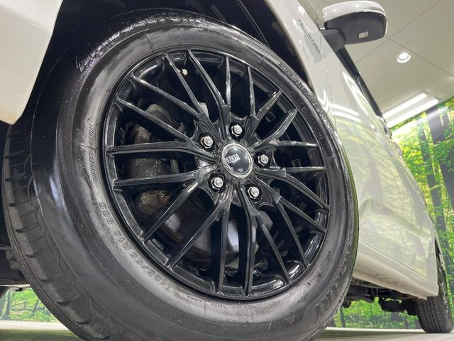 �y15�C���`�A���~�z�C�[���z�O�ςɃ}�b�`�����A���~�z�C�[���𑕒����Ă���܂��B�e��A���~�z�C�[����A�X�^�b�h���X�^�C�����戵�����Ă���܂��B���񂲑��k����������