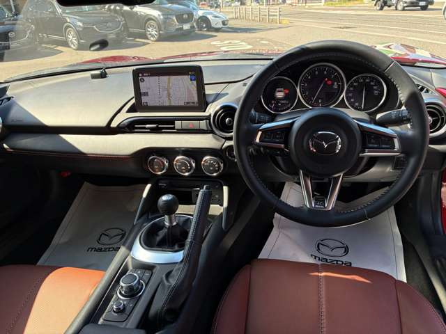 ロードスターRF2.0 VS