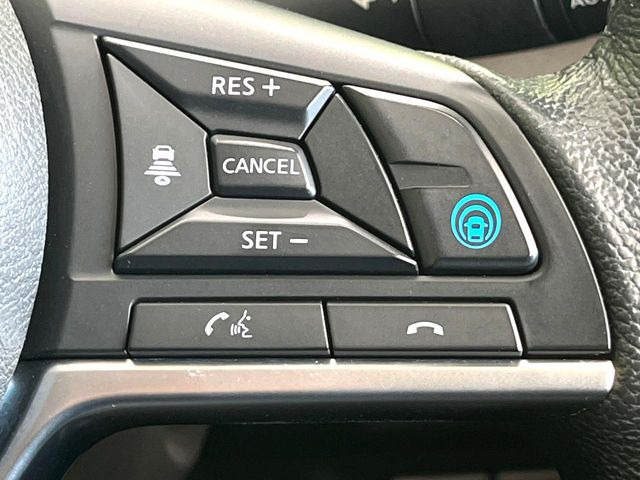 �y�v���p�C���b�g�z�������H�ł̒��������s���y��!!�a�؎��Ə��񑖍s�̃V�[���ŁA�A�N�Z���E�u���[�L�E�X�e�A�����O�������Ő��䂵�A�������^�]�̕��S���y�����Ă���܂���