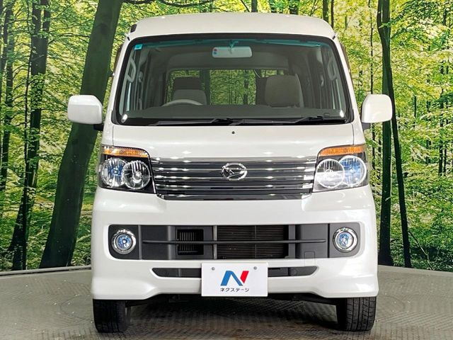 ���Ђł́A�S�ԁw�C�����Ȃ��x�̂��Ԃ̂ݎ�舵���Ă���܂��B��C�o�C���[�ɂ�錵�I�����d����̌�A���Ɍ�̎ԗ��`�F�b�N���s���A�l�N�X�e�[�W���F�肵�����i���Ȓ��ÎԂ����񋟂��Ă���܂��B