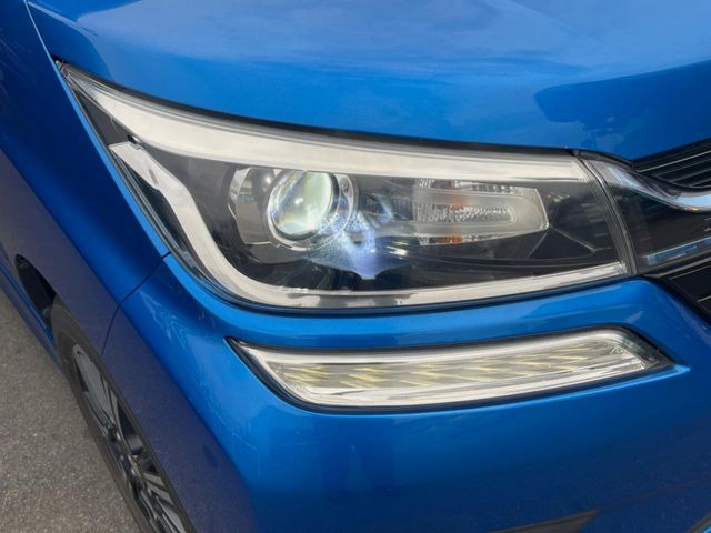 �yLED�w�b�h���C�g�z���V����ԑ��s�����ǍD�Ȏ��E���m�ۂ����S���ĉ^�]�ł��鍂�P�xLED�w�b�h���C�g�𑕔�!�_�����x�������A����d�͂��}�����Ă��܂��B