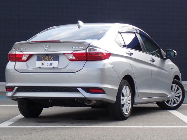 �I���b�N�X�F�蒆�ÎԂ͌��I�����㎿�Ȏ��q�݂̂����͂��v���܂��B�S�ԂɃv���̐E�l�ɂ��O�ꂵ�����O���̐��|�A�����グ�������{���Ă���܂��B