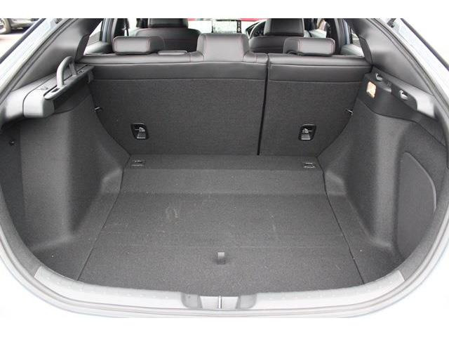 ���Ǝҗl�ւ̔̔��͂��f�肳���Ă��������܂��B �Ԍ������ԗ��̏ꍇ�́A�Ԍ����擾�������x�������z�ŕ\�����Ă���܂��B