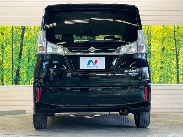 安心の最長10年・走行無制限保証(有償)をご用意。保証内容も充実はもちろん、無料点検&オイル交換や、年中無休の全国・24時間ロードサービスも付帯されておりますのでご安心下さい。