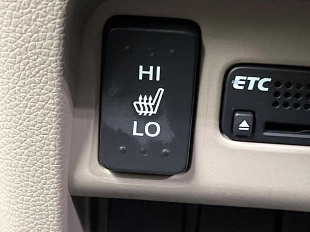 �y�V�[�g�q�[�^�[�z�������ɏd�󂷂�V�[�g�q�[�^�[!�G�A�R����葁�����܂��Ă����̂Ŋ�����̐l�����S�ł��ˁ�G�A�R���̉����͊������邩����A�Ƃ������ɂ����������߂ł��B