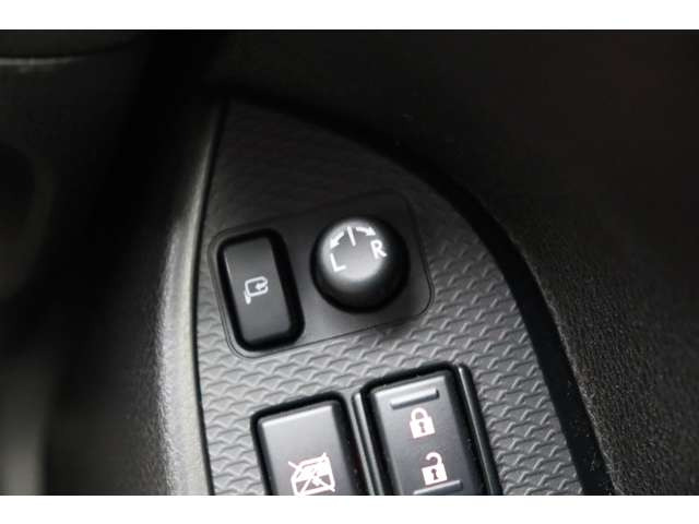 �h�A�~���[�͏��t���₷����(>_<)���Ԏ��Ƀ����^�b�`or�������Ƃ��Ȃ�֗��ł���ˁ[( *&acute;�`)