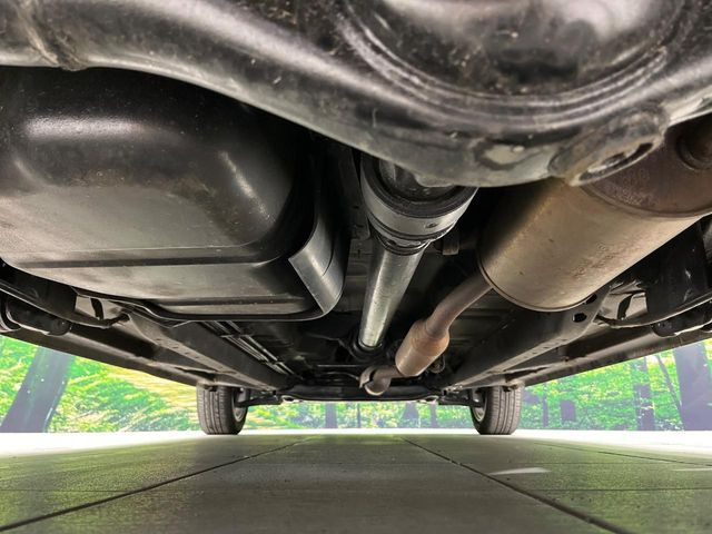 下回りがきれいなうちに、防錆加工の施工がオススメ。降雪地域はもちろん、沿岸部にお住いの方や、趣味でマリン・ウィンタースポーツをされる方にご好評いただいております。