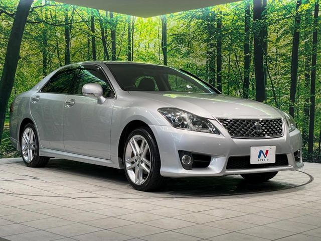 高透明度のガラス皮膜で撥水はもちろん、上質なツヤ・光沢を実現。紫外線や酸性雨から大切な愛車を保護し、色あせ・劣化を防止。「弾スプラッシュコート」、「弾プリミッサコート」からお選びいただけます。