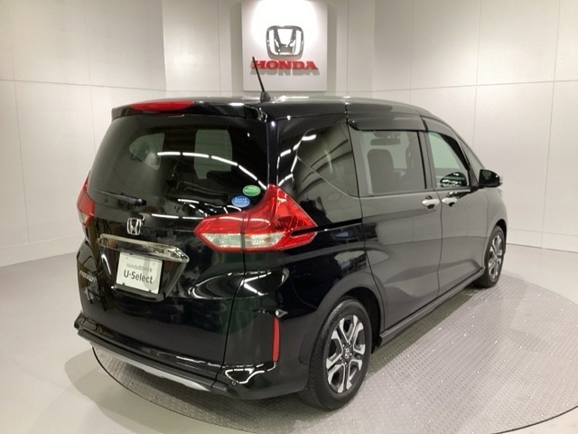 フリード+1.5 クロスター ホンダセンシング