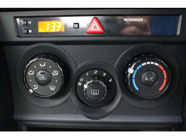 ��̓͂��₷�����ɊȒP�󒲃R���g���[���p�l����