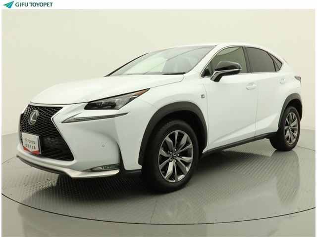 NX200t Fスポーツ