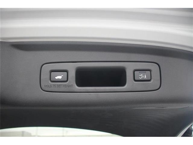 ��D�]�̃{�f�B�R�[�e�B���O�u�n�C���[�X�R�[�g�v�����[�Ԃ܂łɎ{�H�\�B�J���݂�����Ȃǒ��ÎԂ�����ƒ��߂Ă��܂���?�s�J�s�J�̏�Ԃł����o�����������܂��B