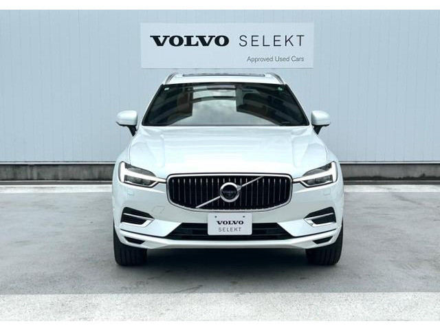 XC60リチャージ PHEV T8 AWD インスクリプション 4WD