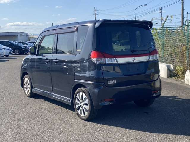 車検、整備もお任せ下さい!当社提携の指定工場がございます!傷、へこみ、お車の不具合もリーズナブルな価格で対応します!