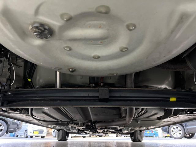 下回りがきれいなうちに、防錆加工の施工がオススメ。降雪地域はもちろん、沿岸部にお住いの方や、趣味でマリン・ウィンタースポーツをされる方にご好評いただいております。