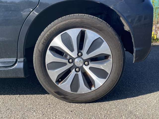 1か月単位のカーリースも可能になっておりますので是非ご相談ください。