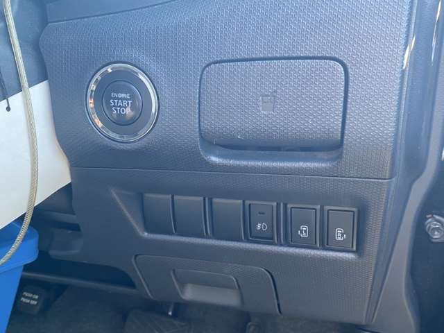 こちらのクルマは事前にオイル交換を実施しております♪