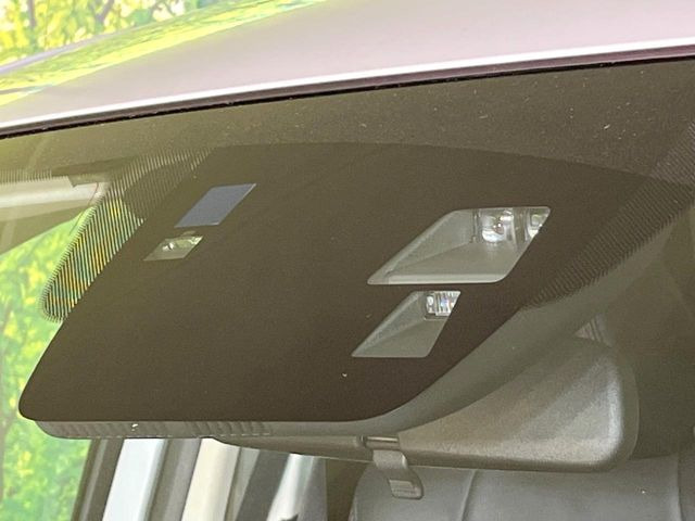 �y�X�}�[�g�V�e�B�u���[�L�T�|�[�g�z�ᑬ���s���ɑO���̎ԗ�����F�����A�Փ˂������Ȏ��͌x��ƃu���[�L�ŏՓˉ���Ɣ�Q�y�����A�V�X�g�B�����S�Ƀh���C�u�����y���݂��������܂��B