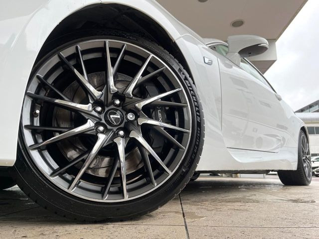 �y�����I�v�V����19�C���`�A���~�z�C�[���z�����I�v�V�����z�C�[���𑕒��B���s���\�̌���ɉ����A�O�ς����X�^�C���b�V���ɂȂ��Ă��܂��B