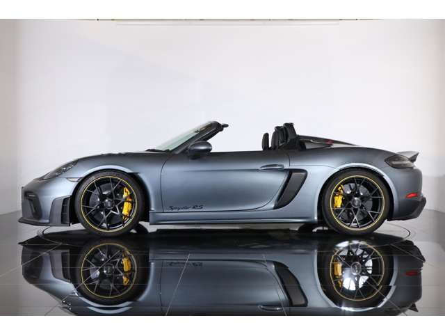 ポルシェ 718スパイダー RS PDK 右H OP316 PCCB Fリフト