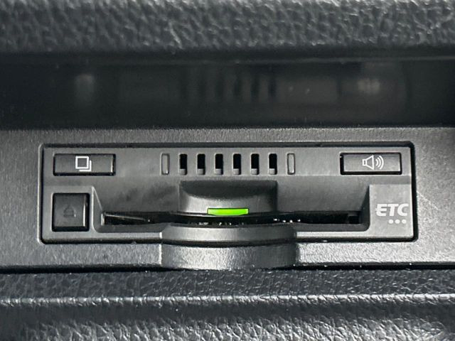 【ETC】高速道路の料金所をストレスなく通過!話題のスポットやサービスエリアに多い「スマートIC」利用時は必須のアイテムです。当店でセットアップを実施、ご納車当日からすぐにご利用いただけます!