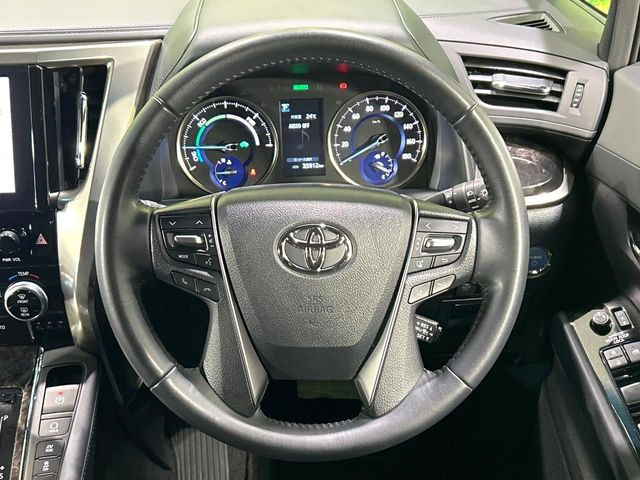 �y�����v�����X�e�A�����O�z�㎿�Ȋv���g�p���邱�ƂŁA��ɂ����������݂ƂĂ��^�]���₷���n���h���ł���