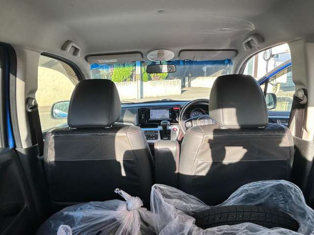 ���X�܂œ��ЃX�^�b�t���S�����߂Ĕ��������e�i���X�v���܂�!