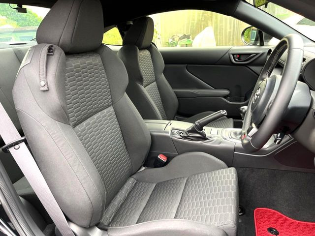 �^�]�ȃV�[�g���͎g�p�������Ȃ��A�ǍD�ȏ�ԂƂȂ��Ă��܂��B���J�Ɏg���Ă������Ƃ��悭�킩��܂��ˁB