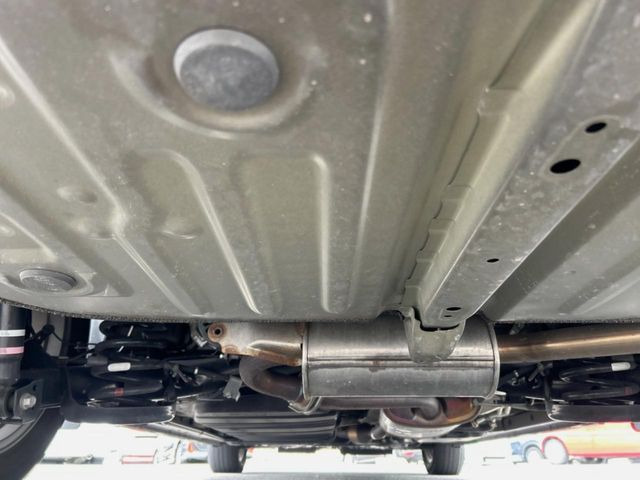 下回りがきれいなうちに、防錆加工の施工がオススメ。降雪地域はもちろん、沿岸部にお住いの方や、趣味でマリン・ウィンタースポーツをされる方にご好評いただいております。