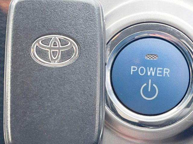 �y�X�}�[�g�L�[�z�J�o����|�P�b�g�ɓ��ꂽ�܂܂ł��h�A�̎{���E�������\�ȃX�}�[�g�L�[�𑕔��B�G���W���̃I���E�I�t�����J�M�����o���K�v����������Ƃ��Ă��֗��ł���