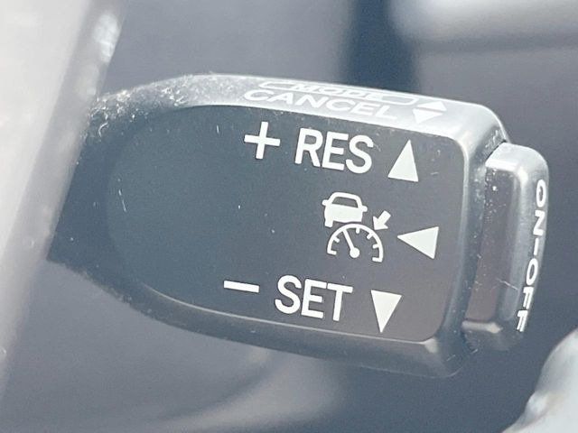 �y���[�_�[�N���[�Y�R���g���[���z�������H�ł̒��������s���y��!!�����ő��x��ۂN���[�Y�R���g���[�����A�Փˌy���V�X�e���ƘA�g���A�O���̎ԗ������m���ĎԊԂ�ۂ悤�ɑ��x���߂��Ă���܂�!!