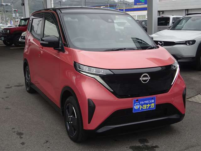 ご契約から納車まで担当営業を中心に、各スタッフ全員協力の上、迅速に進めさせていただきます。契約後車庫証明等の手続き中に、納車前車検又は点検をさせていただき、しっかり納車の準備をさせていただきます!