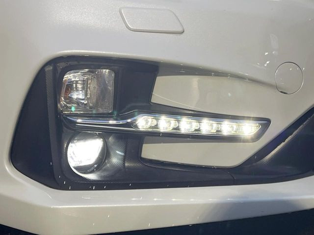 �yLED�A�N�Z�T���[���C�i�[�z