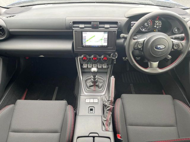 グループ総在庫数約30,000台!!全国の系列店からメーカー・車種問わずご紹介出来るので、あなたにピッタリのお車が見つかるはずです♪まずはお問い合わせ下さい☆