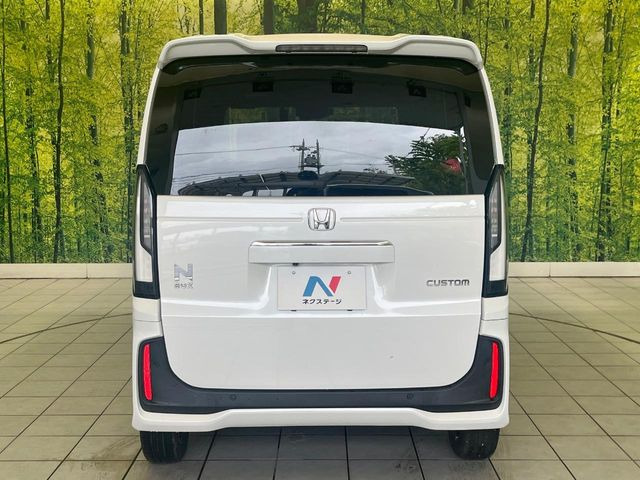 安心の最長10年・走行無制限保証(有償)をご用意。保証内容も充実はもちろん、無料点検&オイル交換や、年中無休の全国・24時間ロードサービスも付帯されておりますのでご安心下さい。