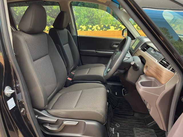 �^�]�ȃV�[�g���͎g�p�������Ȃ��A�ǍD�ȏ�ԂƂȂ��Ă��܂��B���J�Ɏg���Ă������Ƃ��悭�킩��܂��ˁB