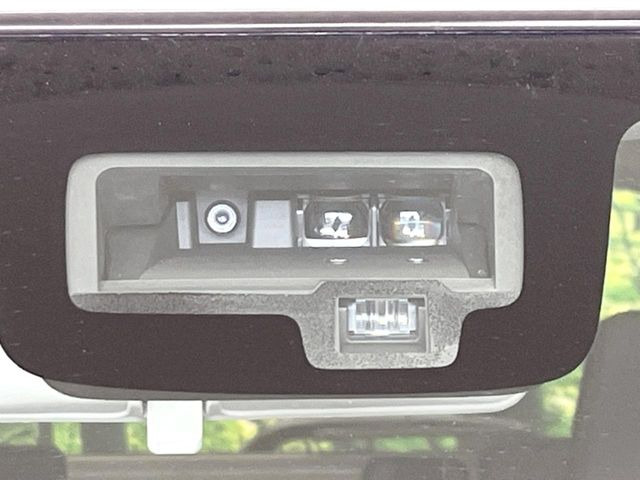 �y�X�Y�L �Z�[�t�e�B�T�|�[�g�z���s���ɑO���̎ԗ�����F�����A�Փ˂������Ȏ��͌x��ƃu���[�L�ŏՓˉ���Ɣ�Q�y�����A�V�X�g�B�����S�Ƀh���C�u�����y���݂��������܂��B